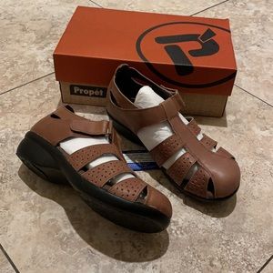 Propet Women’s Shoes Size 6.5 XX4E April Brown